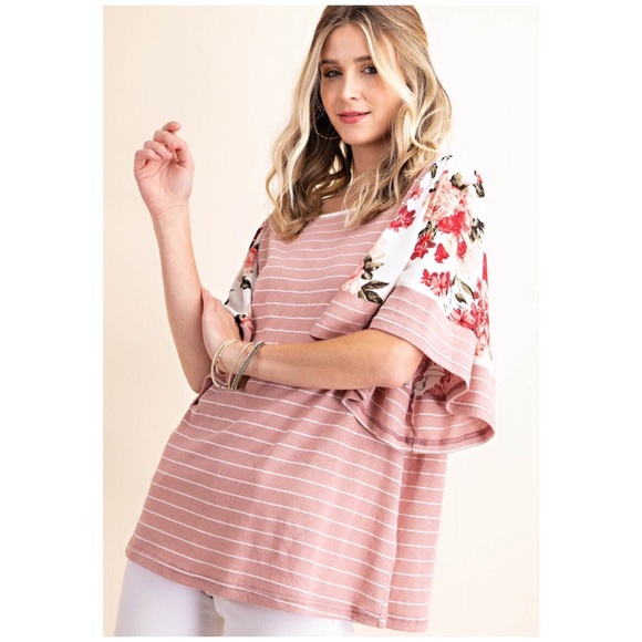 KORI ORIENTAL FLOWER MIXED PIN STRIPE TOP - Picture 4 of 8